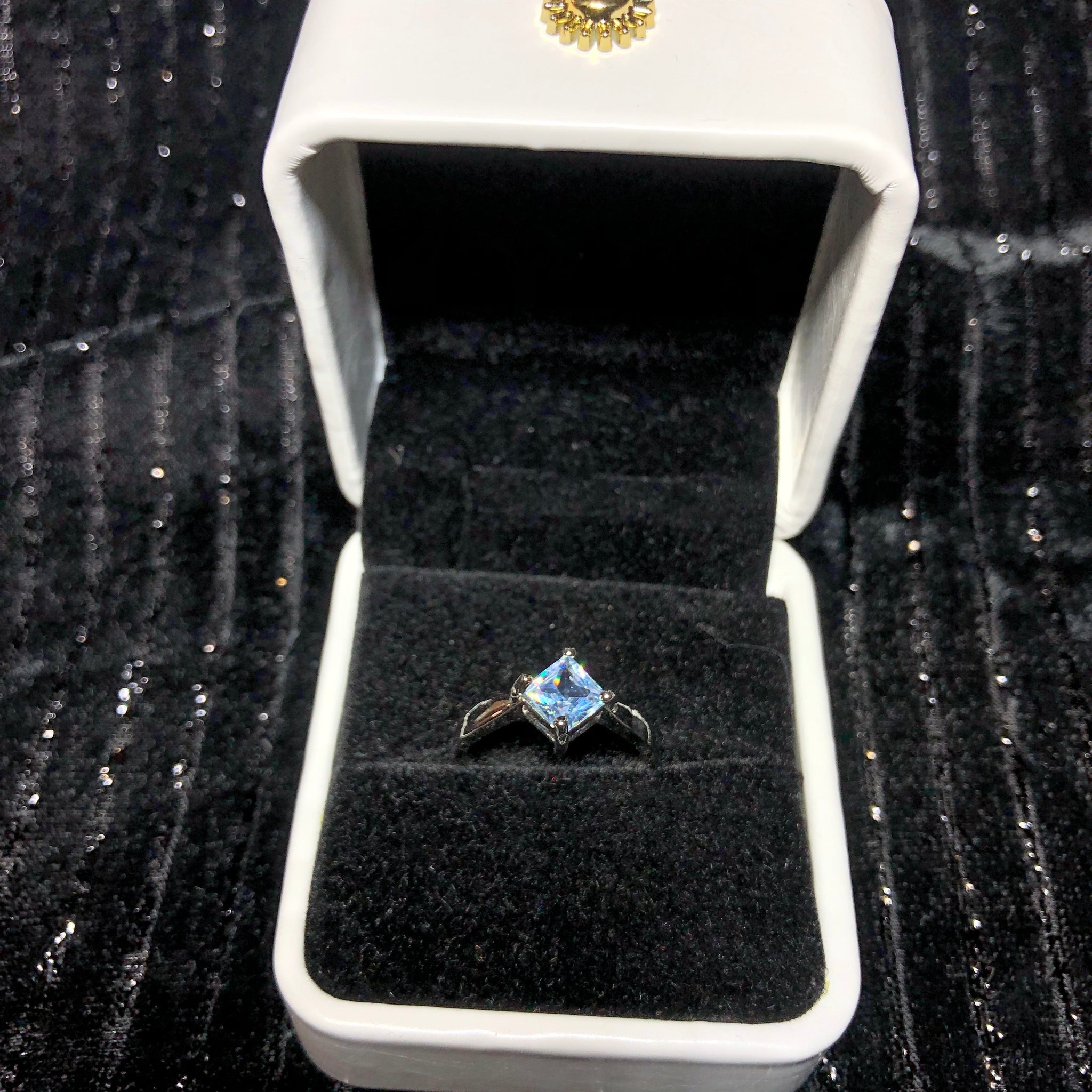 Crystal Shape Ring