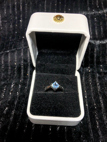 Crystal Shape Ring